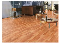 Kronotex Piso Flotante 8 mm AC4 – Nogal Rojo