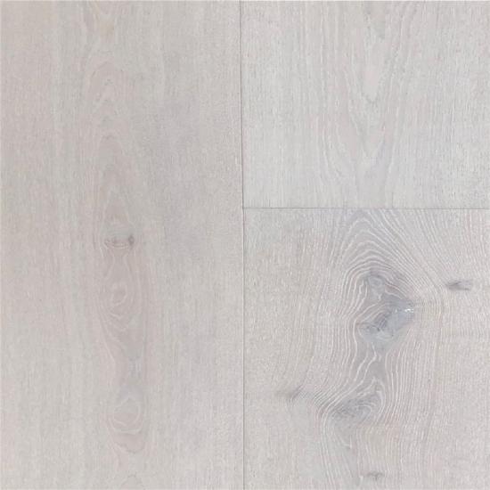 Detalle de piso de Roble Europeo Prefinished Washed White Brushed texturado